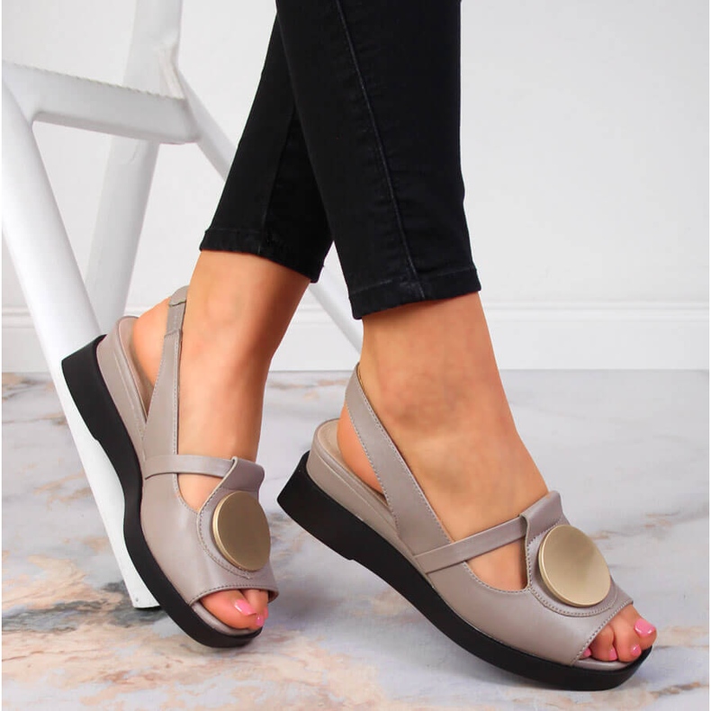 Naisten nahka sandaalit Artiker taupe wedge beige 1