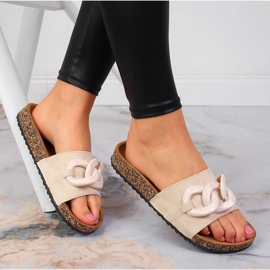 Naisten beigenväriset Jezzi-tossut ketjulla 1