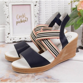 Naisten nahkasandaalit laivastonsinisellä kiilalla Filippo laivastonsininen 2