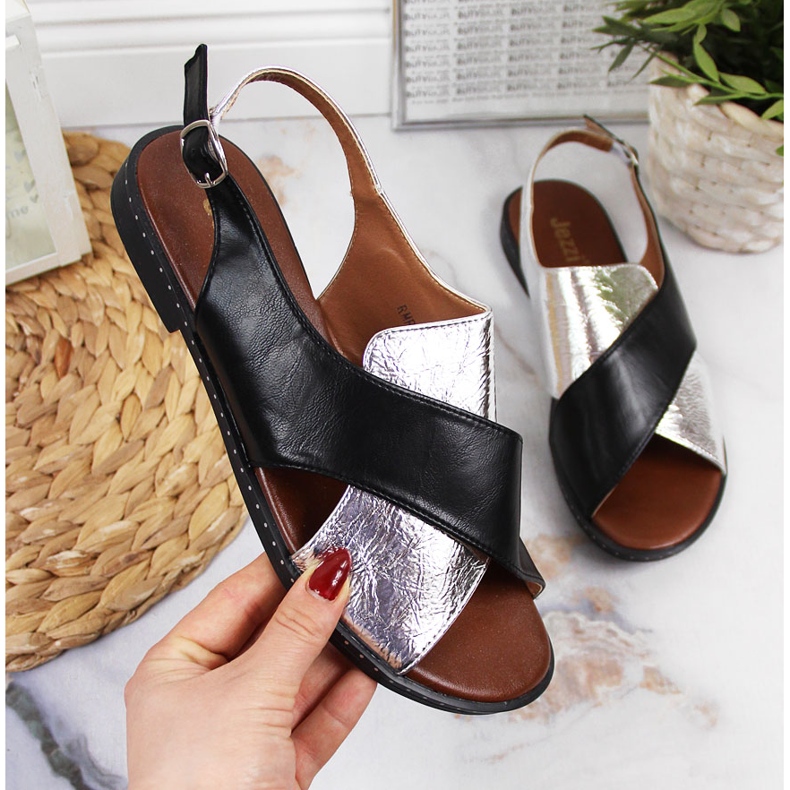 Naisten mustat ja hopeiset Jezzi-sandaalit hopea 1