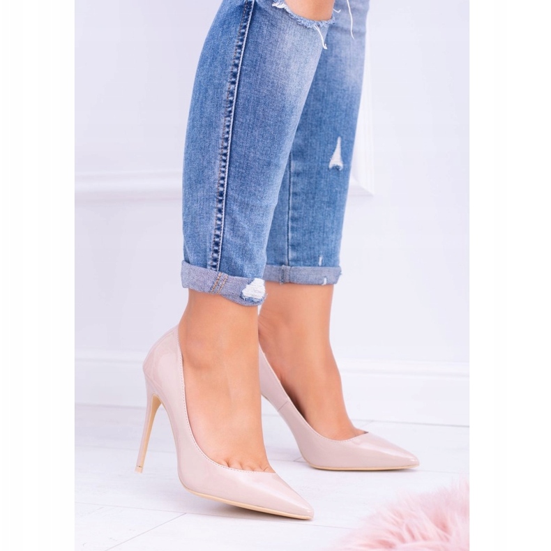 Naisten pumput Spitz -lakattu beige 3