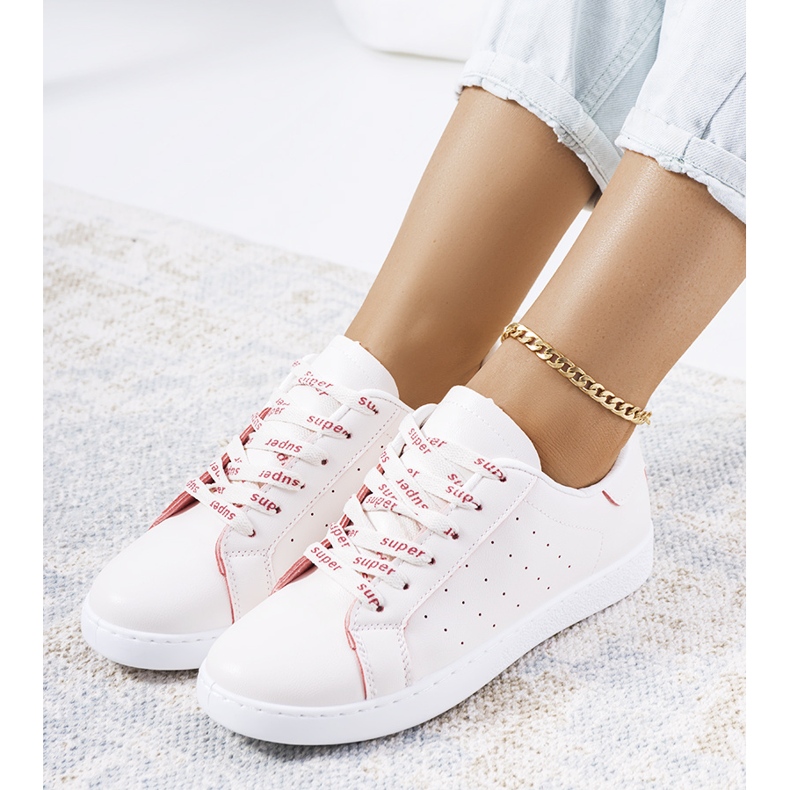 Koho punavalkoiset urheilukengät valkoinen 2