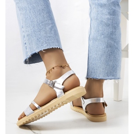 Hopean kiiltävät Indiana-sandaalit 1