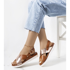 Ruskeat sandaalit metallisella Myrtle-sisäkkeellä kultainen 1