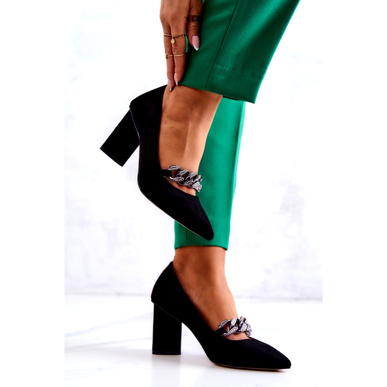 S.Barski Naisten mokkanahkapumput mustalla ketjulla 3