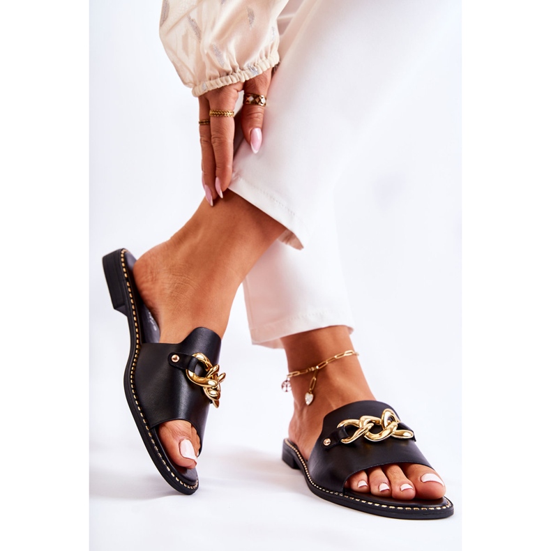 S.Barski Muodikkaat mustat Finess-tossut, joissa on ketju tasaisella kantapäällä 2