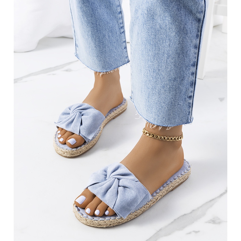 Siniset tossut Krina-rusetilla sininen 1