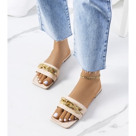 BM Beiget elegantit tossut Cherell-ketjulla 1