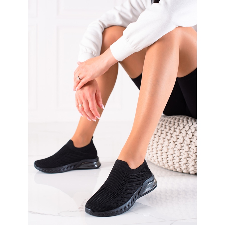 DK Mukavat Slip-On urheilukengät musta 2