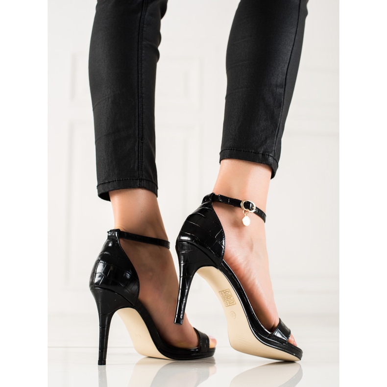 Goodin Tyylikkäät mustat korkeakorkoiset sandaalit 1