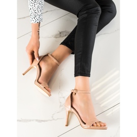 Goodin Tyylikkäät beigenväriset korkeakorkoiset sandaalit 1