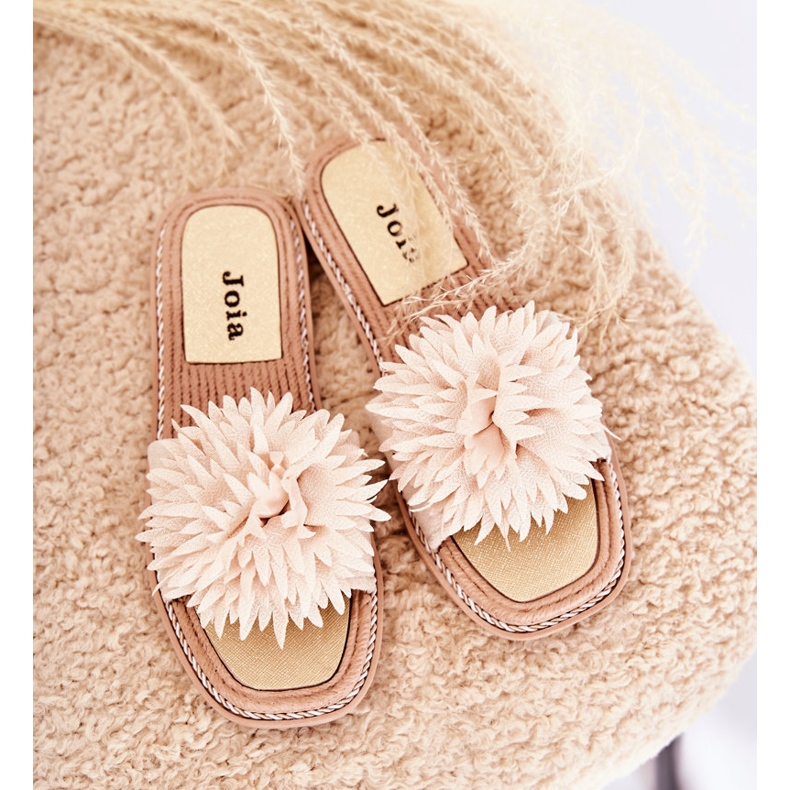 FJ1 Naisten mokkanahkaiset tossut beige Giorgia -koristeella 1