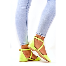 WS1 Patenttipumput matalakorkoisissa Neon Yellow Giovanna keltainen 4