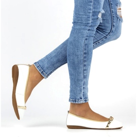 Nahkainen balettiasunto ketjulla Filippo DP3709/22 valkoinen 5