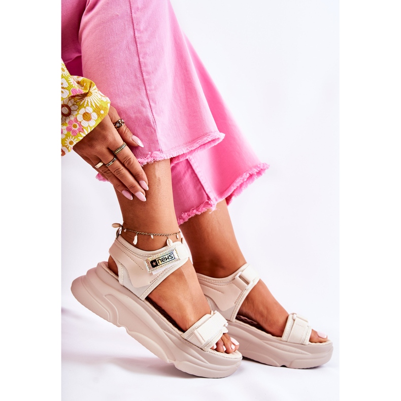 PE1 Naisten sandaalit Beige Terrina -alustalla 2