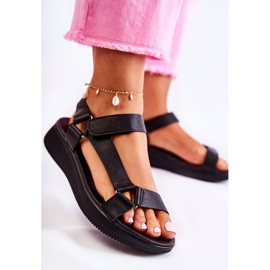 PE1 Naisten sandaalit tarranauhalla, musta Clarisse 1