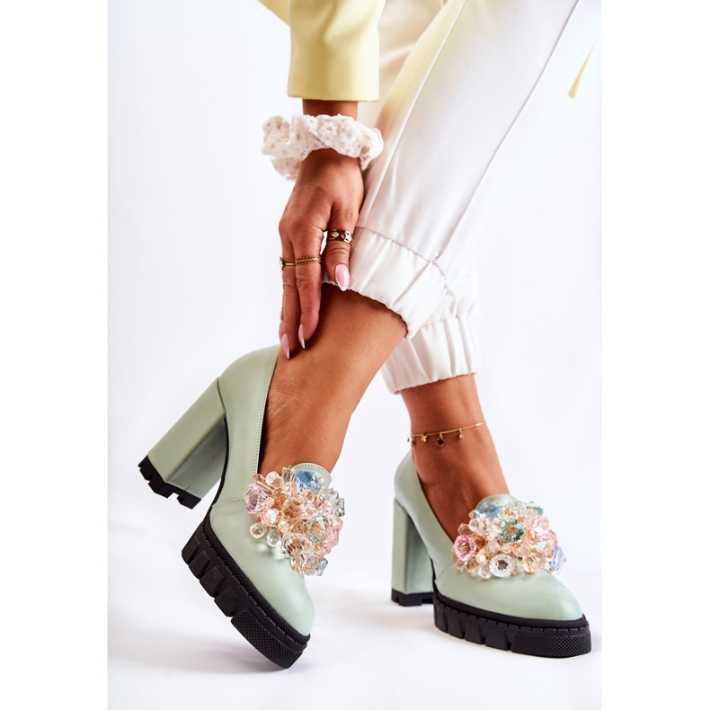 PA2 Tyylikkäät pumput sileällä vihreällä Caterine-koristeella 2