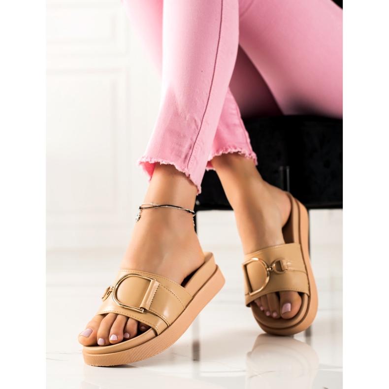 MIKA Tyylikkäät beigenväriset varvastossut ruskea 1