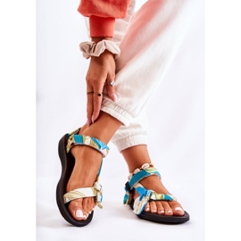 PM1 Naisten sandaalit vihreällä Caprisa-tarranauhalla valkoinen 2