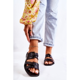 Mukavat nahkaiset naisten tossut Maciejka 05549-01 musta 2