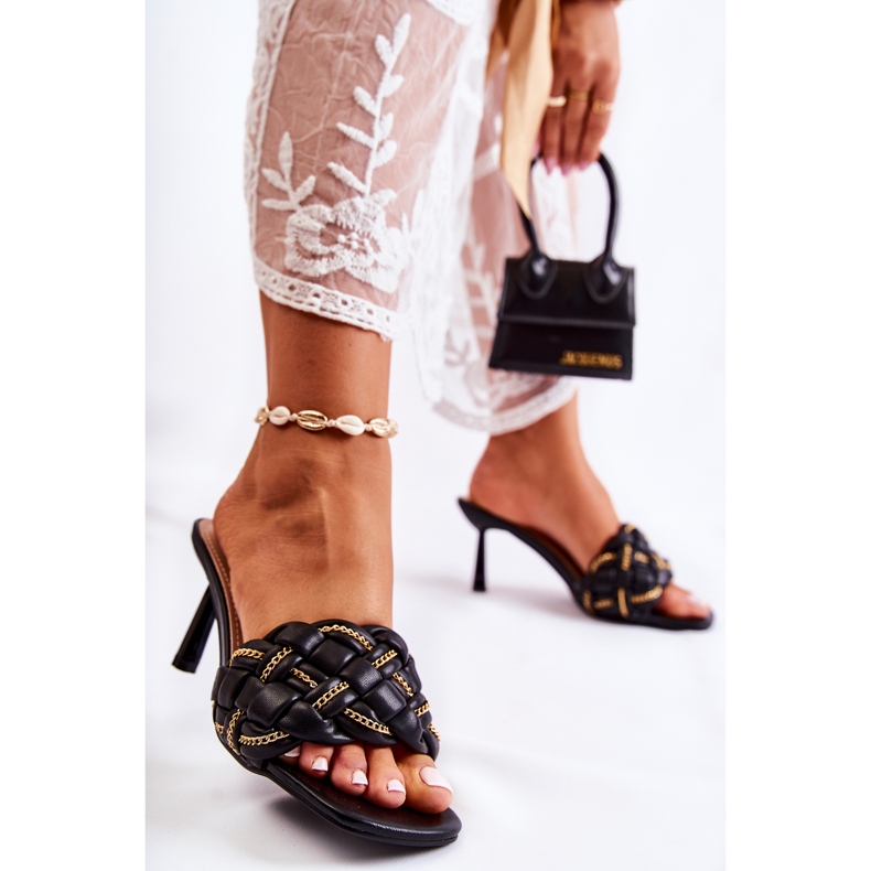 FS1 Naisten mustat palmikoidut tossut Sulea 1