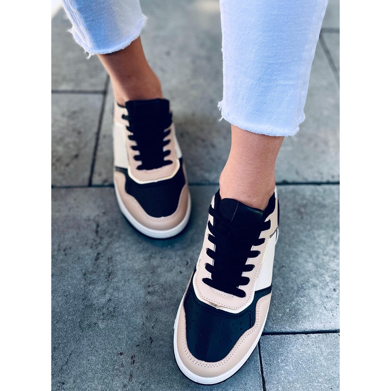 Naisten Izzie KHAKI / BLACK lenkkarit musta monivärinen 1