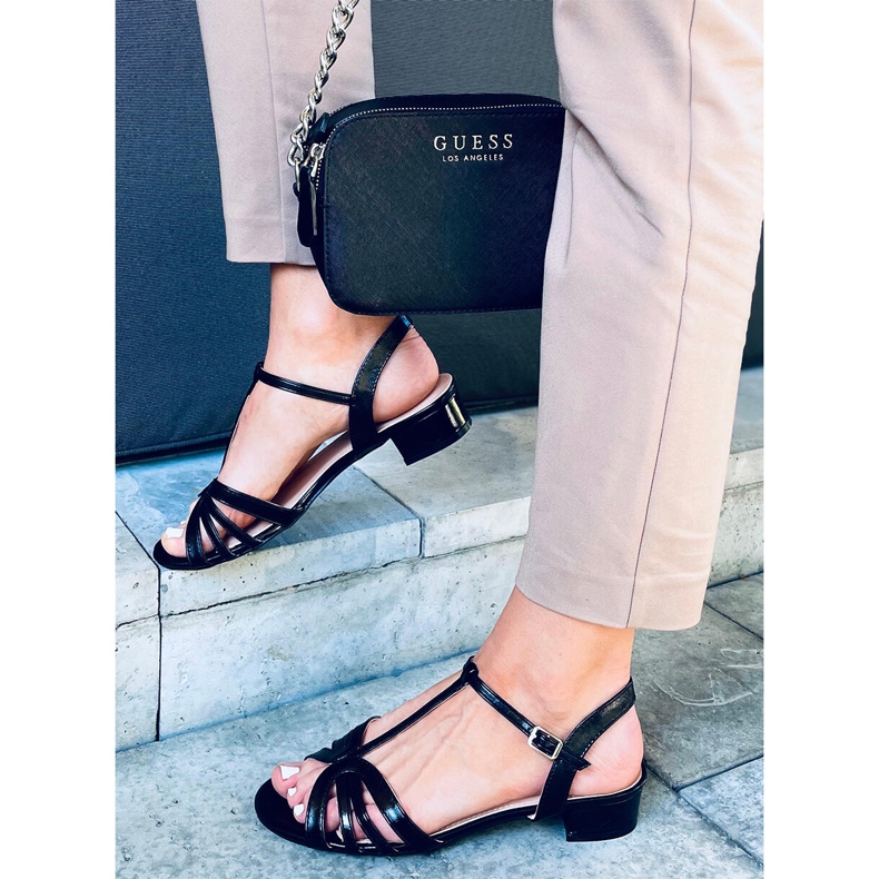 Sparkle Black matalakorkoiset sandaalit musta 2