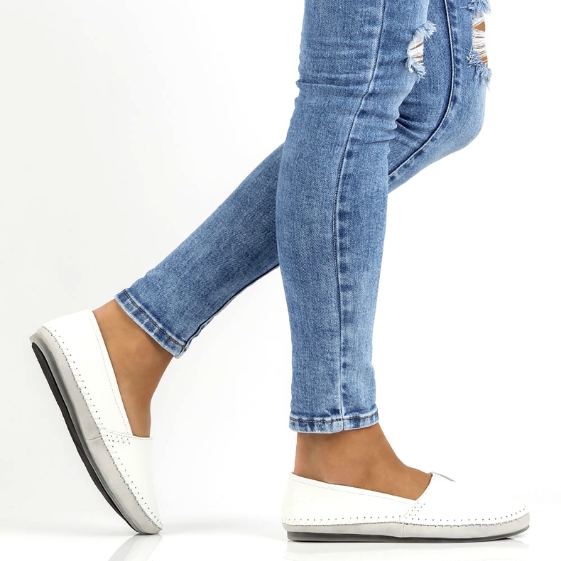 Nahkakengät Filippo DP031 / 22 WH valkoinen harmaa 7