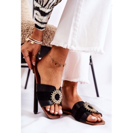 PS1 Mukavat naisten tossut mustalla Ginera-koristeella 1