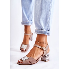 Nahkaiset korkeakorkoiset sandaalit Maciejka 04120-10 beige 1