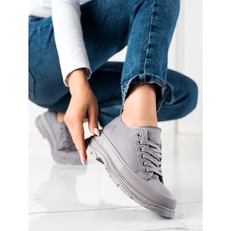 SHELOVET Tennarit alustalla harmaa 1