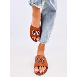 Larisa Camel naisten tossut ruskea 1