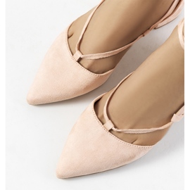 Vaaleanpunaiset nauhapumput Victoris-postissa vaaleanpunainen 1