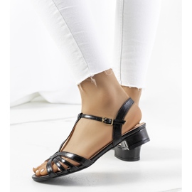 Naisten mustat Halsea-sandaalit 1