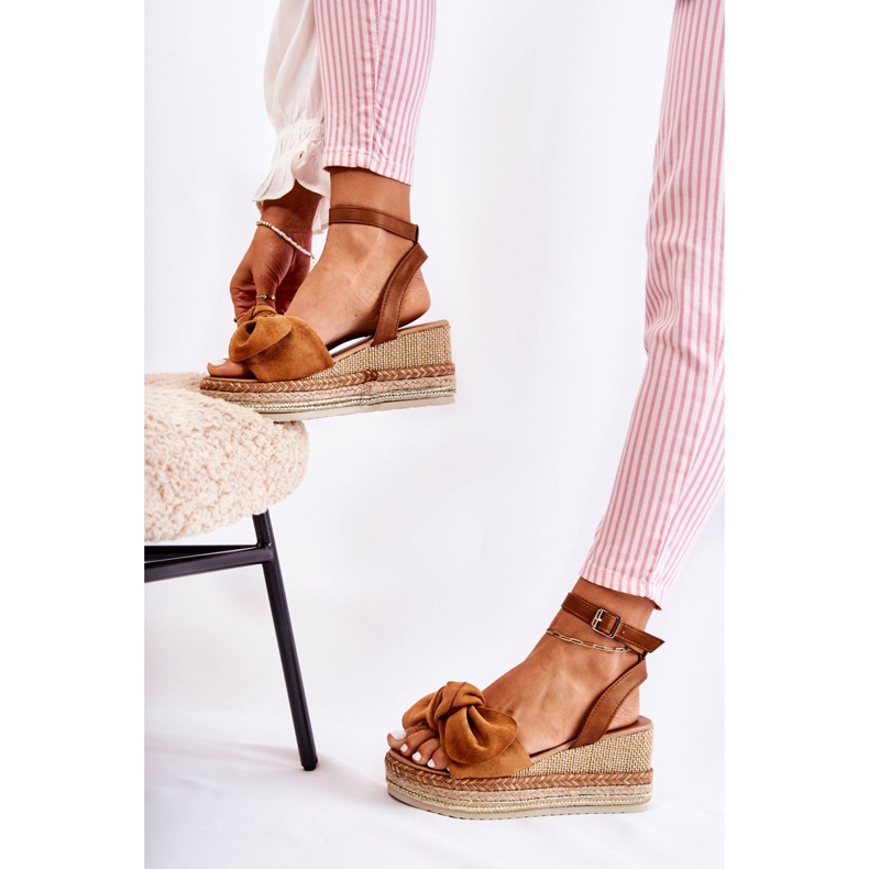 FE1 Suede Wedge Sandaalit Camel Natina ruskea 2