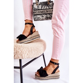 FE1 Mustat Suede Wedge Sandaalit Natina 2