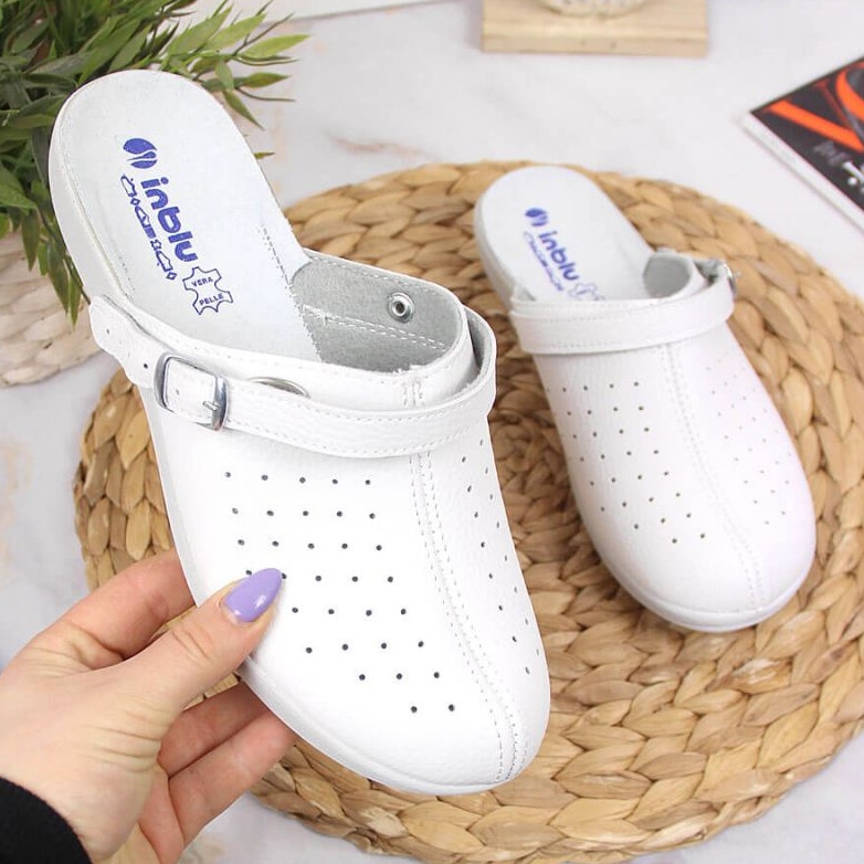 Inblu W ARC14 saniteettitossut valkoiset valkoinen 1