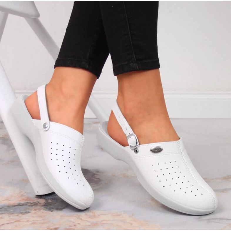 Inblu W ARC14 saniteettitossut valkoiset valkoinen 2