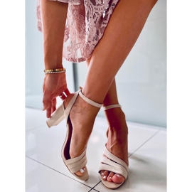 Leslie Beige korkokengät sandaalit 1