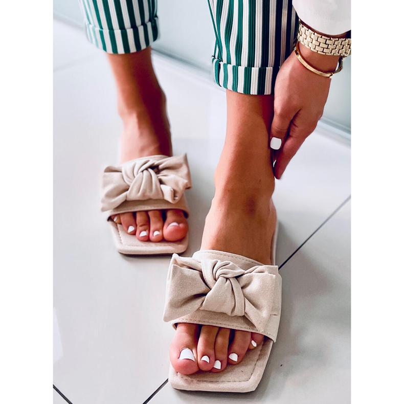 Nisha Beige neliönpohjaiset liukumäet 1