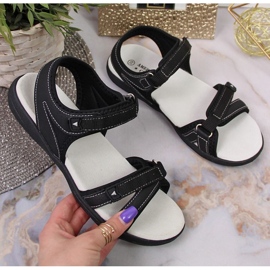 Mustat Velcro-urheilusandaalit American Clubilla 1