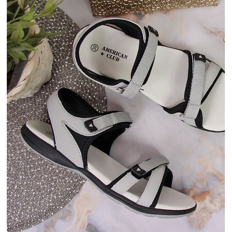 Harmaa Velcro-urheilusandaalit W American Club musta 2