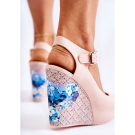 PH1 Naisten beige Nemesis Wedge sandaalit 2