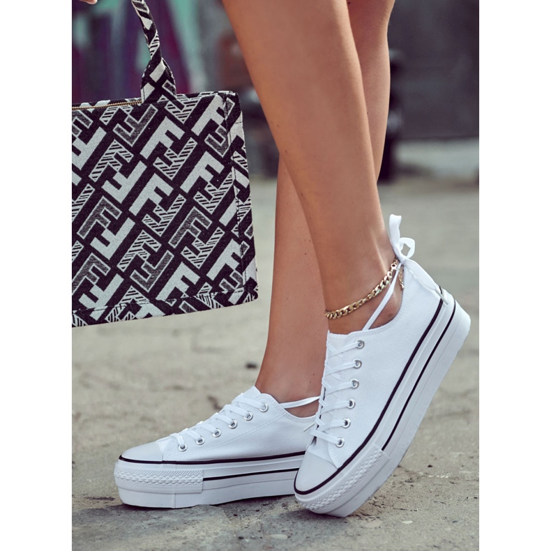 FS3 Naisten tennarit massiivisella alustalla valkoista Faronaa valkoinen 1