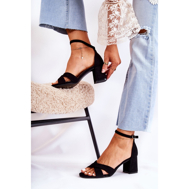 PS1 Klassiset naisten sandaalit kantapäässä, musta Ester 2