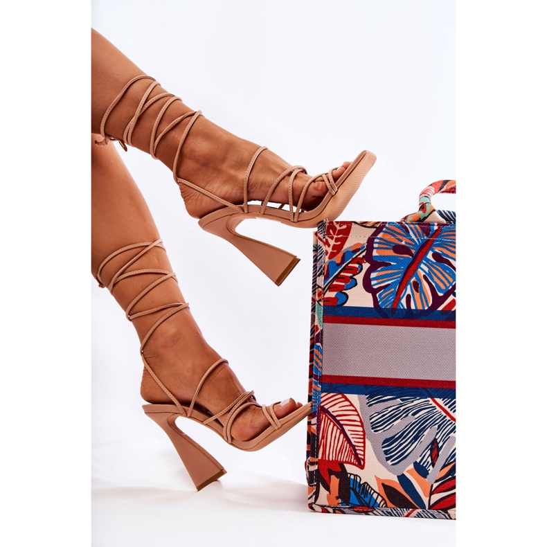 Sidotut sandaalit muodikkaat korkokengät Nude Canves beige 1