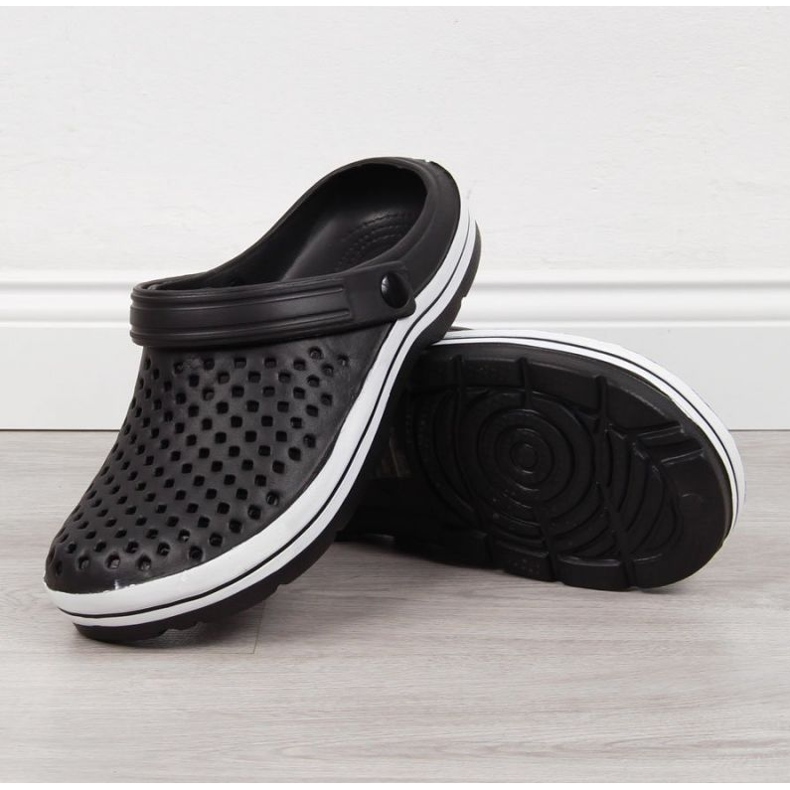 Uutiset W EVE300A mustat harjakattoiset tossut 2