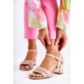 Sergio Leone Nahkasandaalit baarissa kultainen beige koraani 1