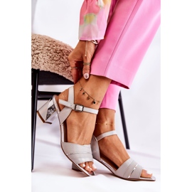 Sergio Leone Hopeiset Corane Sandaalit baarissa hopea 1