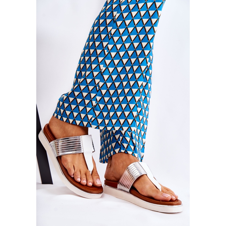 Naisten sandaalit, valkoinen ja hopea Morissa 1